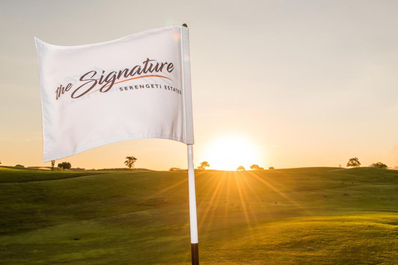 The Serengeti Lodge Kempton Park Esterno foto