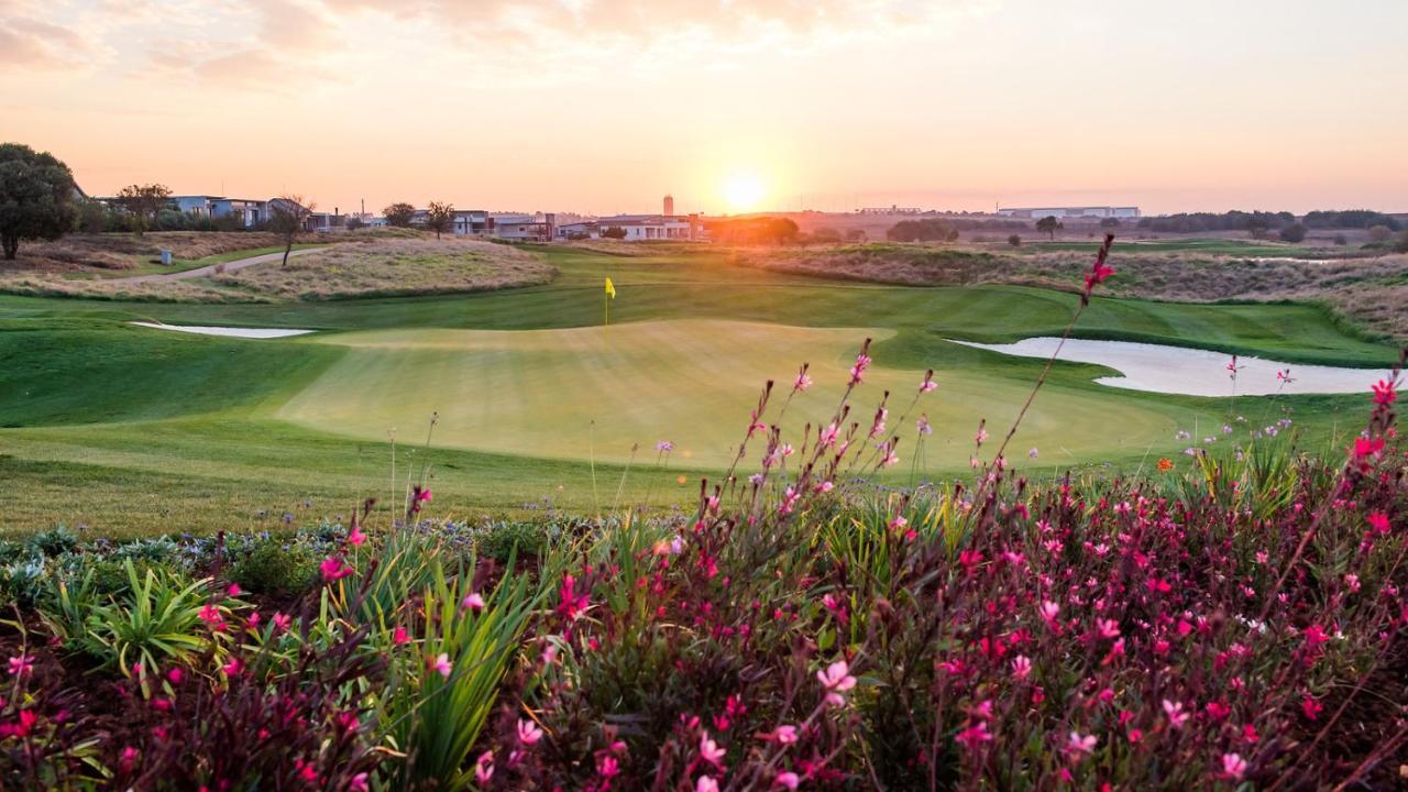 The Serengeti Lodge Kempton Park Esterno foto