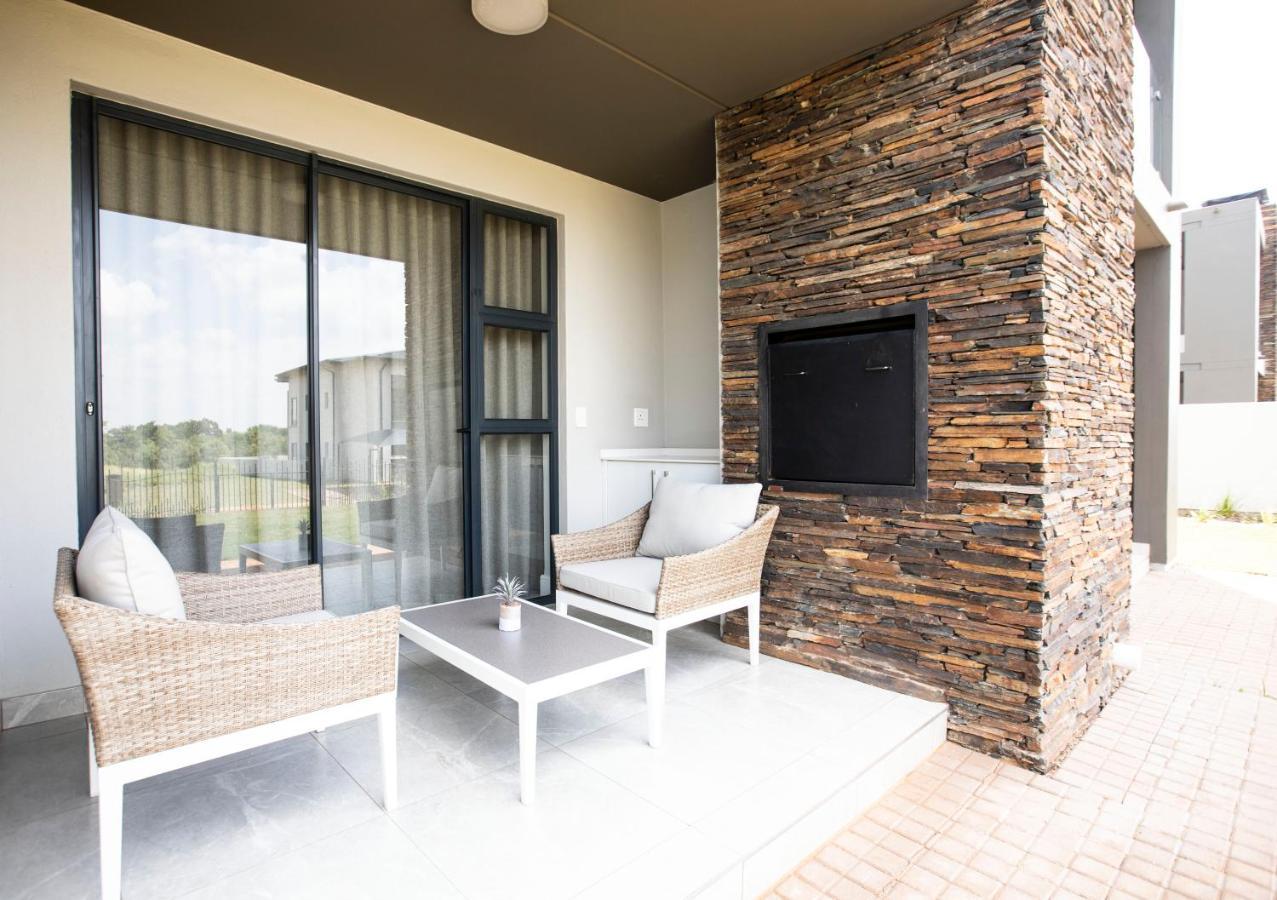 The Serengeti Lodge Kempton Park Esterno foto