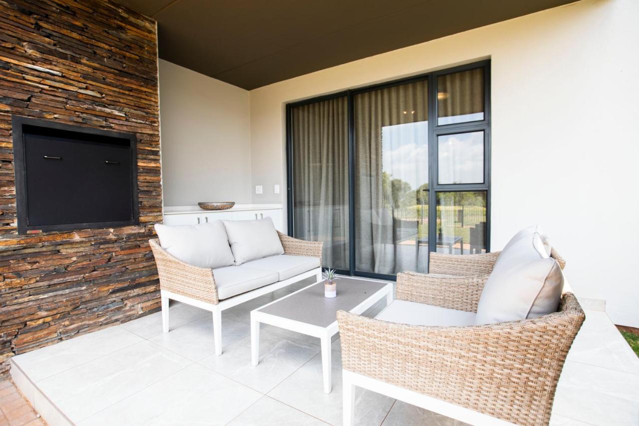 The Serengeti Lodge Kempton Park Esterno foto